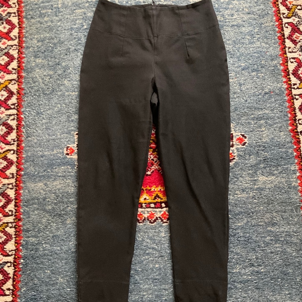 Elizabeth Suzann Cecilia Pants